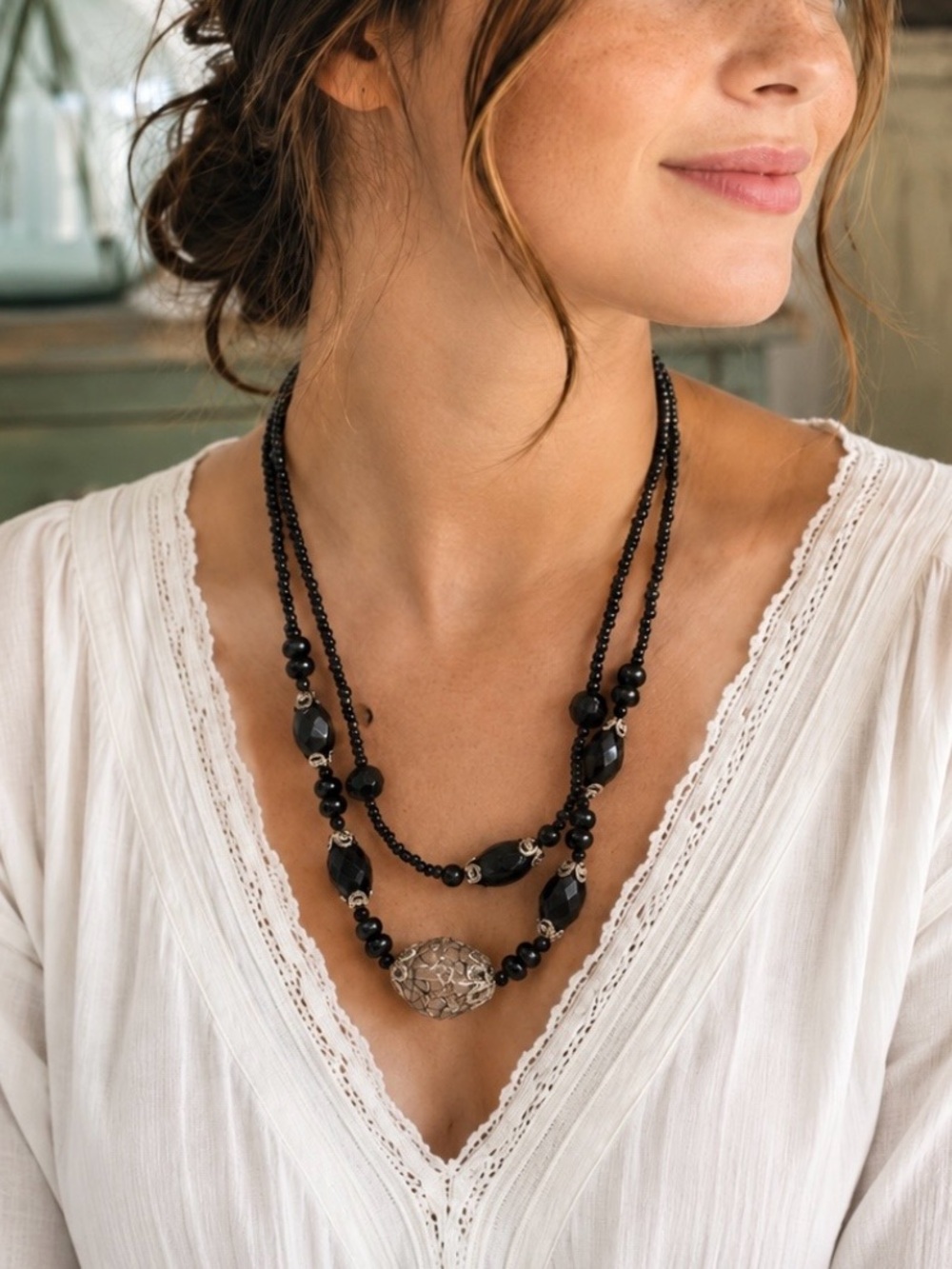 Double Strand Black Beaded Statement Necklace. 8.5” | Classic | Costume | EUC